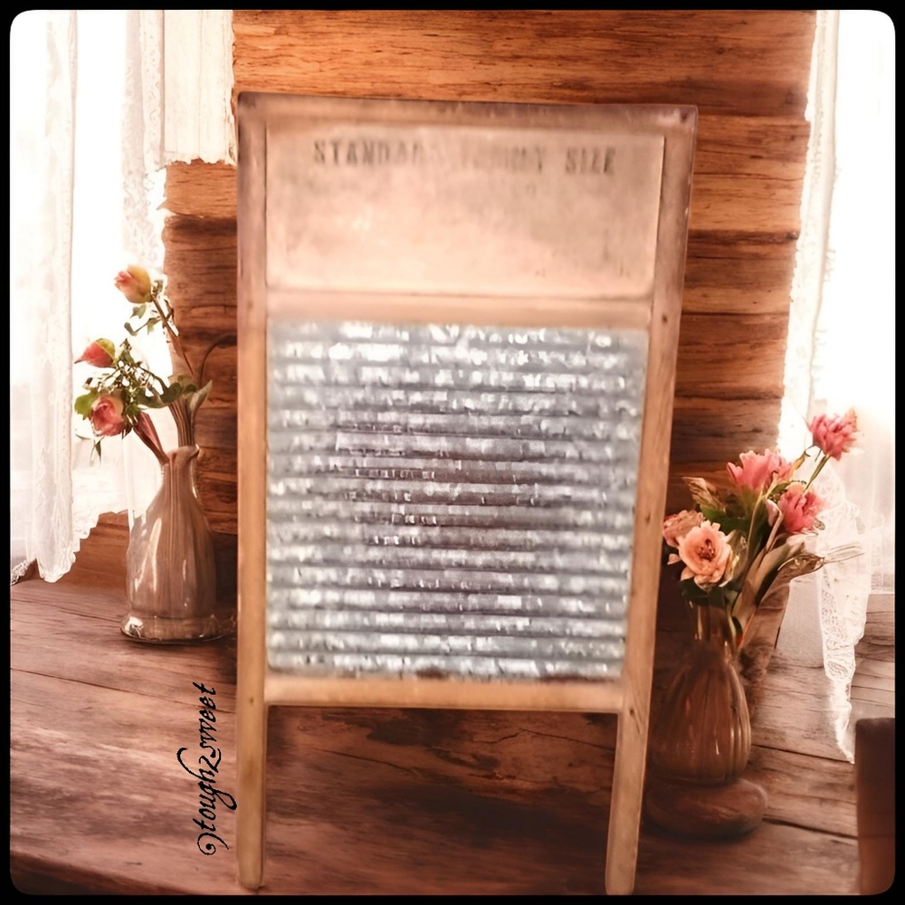 VINTAGE 12" BY 22" GRAMS VINTAGE WASHBOARD FARMHOUSE/DISTRESSED  RUSTIC DECOR